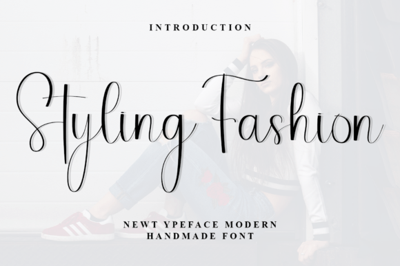 Styling Fashion casual creative display fonts for playful logos